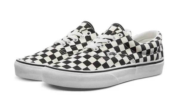Vans Era &Checkerboard Marshmallow Black& Checkerboard Marshmallow/Black Sneakers/Shoes VN0A4BV4R6R (Size: US 4)