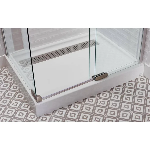 Delta 36 in. x 48 in. Single Threshold Corner Shower Base in White