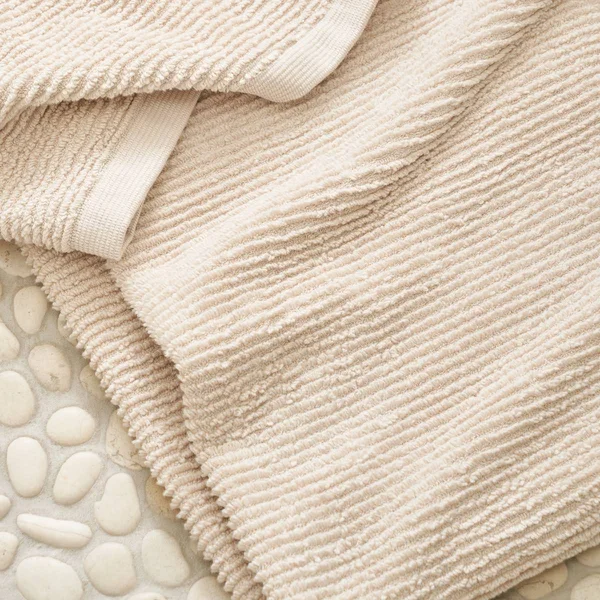 Matouk Aman Bath Towel - White
