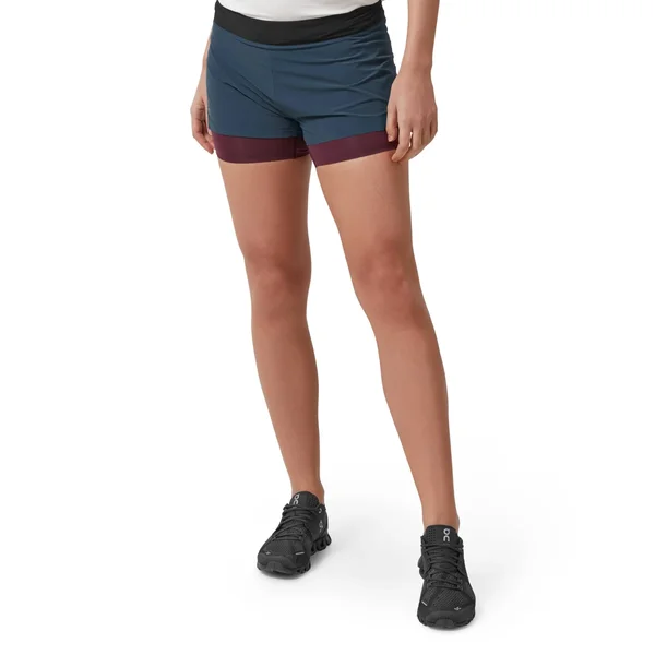 on Running Women's Running Shorts - Navy/Mulberry, Medium