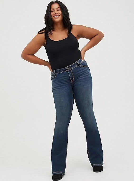 Mid-Rise Luxe Slim Bootcut Jeans Super Stretch in Medium Wash - Size 28 Extra Short by Torrid