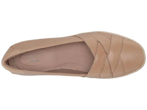 Clarks Danelly Shine Sand Leather, Women's, Size: 7.5, Beige