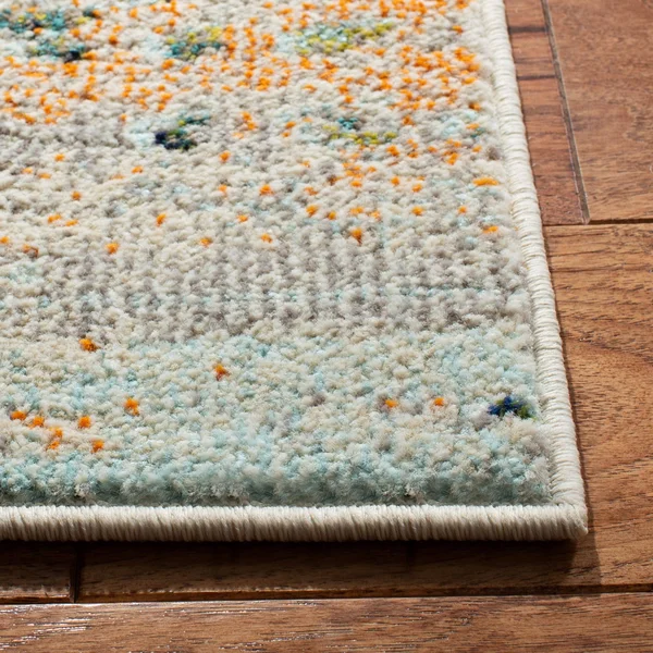 Safavieh Madison 454 Area Rug, Beige, Navy, 4& x 6& Rectangle