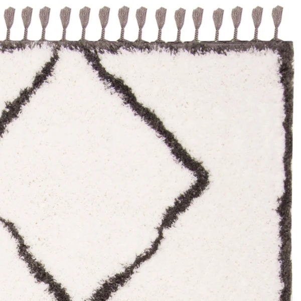 Safavieh Carmella Shag 224 Area Rug - Cream, Grey, 6&7x22 x 6&7x22 Round