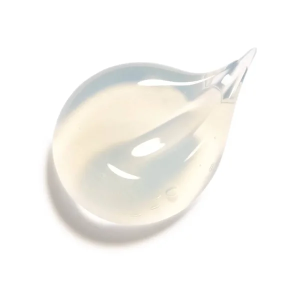 Chanel Ultimate Comfort and Radiance-Revealing Gel-To-Oil Cleanser