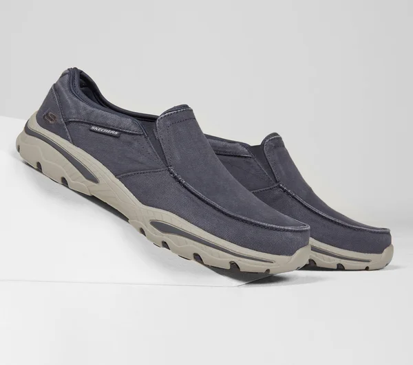 Skechers Men's Relaxed Fit Creston Moseco Loafer, Navy