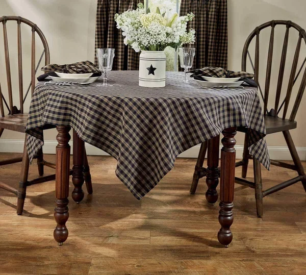 Sturbridge Wine Tablecloth 60x22 x 84x22